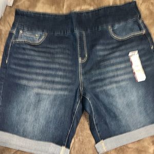 SUPER CUTE JEANS PULL ON